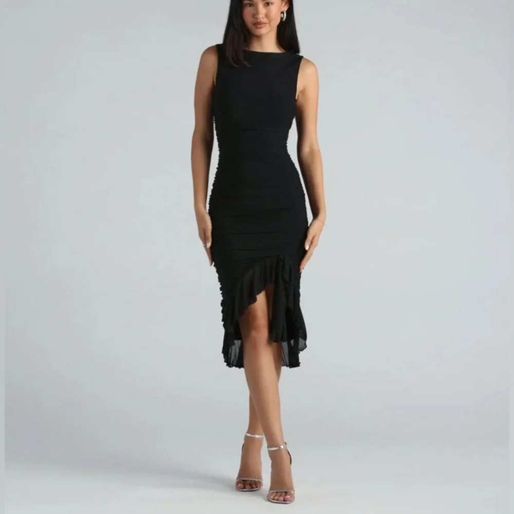 Fashion Nova Black Sleeveless Dress - Picture 1 of 3